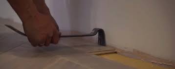 remove one damaged plank of wood floor