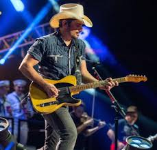 Brad Paisley To Perform At Tyson Events Center In Sioux City