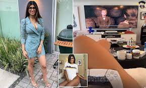 Former porn star Mia Khalifa tells fans to keep waiting as she plays  Hogwarts Legacy | Daily Mail Online