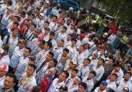 / berapakah gaji pegawai pt gojek. Petisi Fahmi Kisah Sunyi Para Buruh Amt Pertamina Patra Niaga Change Org