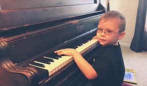 • subscribe to the prodigy on youtube. Blind 6 Year Old Prodigy Who Taught Himself To Play Piano Has Become An Internet Star