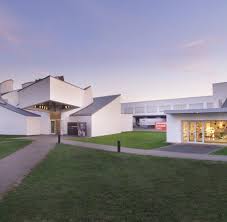 The concept of the vitrahaus connects two themes that appear repeatedly in the oeuvre of herzog & de meuron: Vitra Design Museum Das Heimliche Mekka Des Mobeldesigns Welt