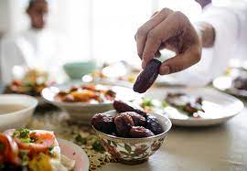 حكم من أكل ناسيا في نهار رمضان