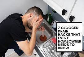 7 clogged drain hacks that every