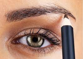 eyebrows with pencil and powder