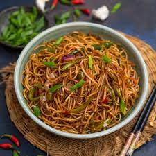 indo chinese y chili garlic noodles