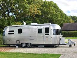 airstream trailers that sleep 5 or more