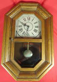 Vintage Howard Miller Chime Wall Clock