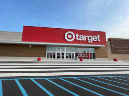 target opens a small format in