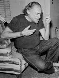 Charles Bukowski : Ayaktakımının baş döndürücü ikonu - Hasan Saraç