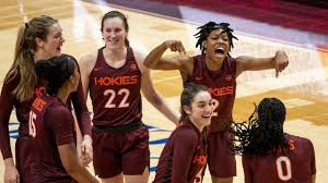 The razorbacks played their final nonconference game without leading scorer chelsea dungee (18.9 points per game), who sat out with a sore knee from a collision in saturday's win over little rock. Women S Basketball Scores No 2 Nc State No 3 Uconn Fall On Wild Night Of Upsets Ncaa Com