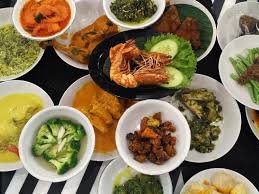Rendang memang salah satu kuliner khas daerah padang yang sudah sangat populer di indonesia hingga mancanegara. Ciri Khas Makanan Padang Yang Wajib Diketahui Masak Apa Hari Ini
