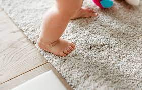 synthetic or natural rugs which should