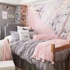functional dorm room decor ideas
