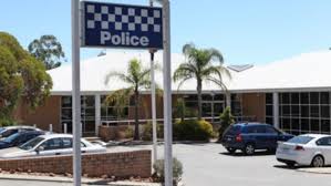 labor wants perth police stations open