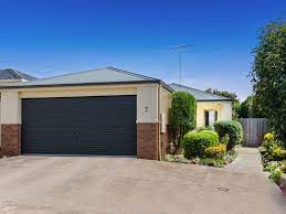 7 220 south valley road highton vic