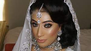 lipstick asian bridal hair