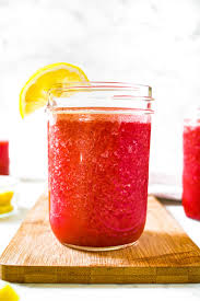 healthy frozen strawberry lemonade