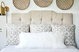Bed Pillow Arrangements You Will Love