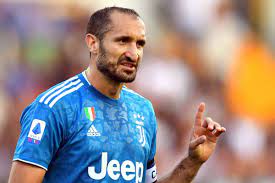 See all of giorgio chiellini's fifa ultimate team cards throughout the years. Giorgio Chiellini Injury Juventus Defender Expected To Miss Six Months After Knee Surgery Goal Com