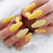 Yellow nail art is one of those colors that just seems to brighten everything up, and it's become one when looking at the many yellow nail art designs and ideas for 2016, you will notice it's hard to find. Matte Yellow Nails On Dark Skin Matte