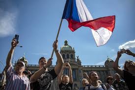 70,000 protest in Prague against Czech government, EU, NATO
