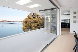 Magnum Sliding Stacking Door Vantage