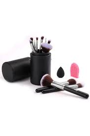 makeup brush set with makeup sponge