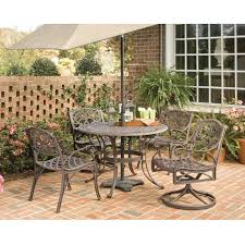 12 round outdoor dining table with