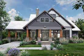 Plan 75174 Updated Craftsman Home