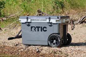 rtic 52 qt ultra light wheeled cooler