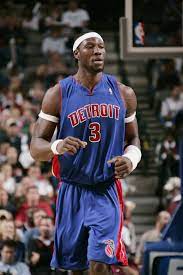Center and power forward shoots: Ben Wallace Is A Proud Dad Of Three Kids Meet The Former Nba Star S Family