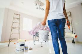 the average cost to paint a room or an
