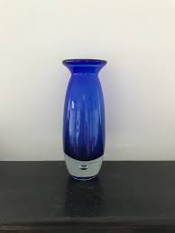 Blue Glass Vase Captive Bubble Base