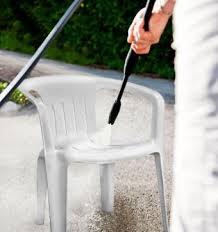 How To Clean White Plastic Deck Chairs