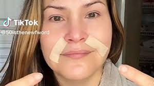 face taping to stop wrinkles work