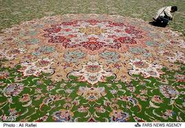 iran to make world s largest carpet for