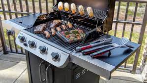 4 burner gas grill review