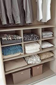 cómo organizar un armario de ropa los