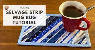 mug rug with sele edges