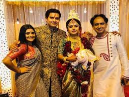 Start typing and press enter to search. Tv Actor Rahul Mazumdar Gets Married To Long Time Girlfriend Prity Biswas Times Of India
