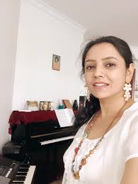 roopali cles piano course