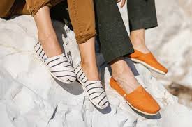 60 million shoes given away for free yearly. The 24 Best Travel Shoes 2020 Comfortable Stylish