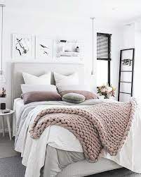 how to dress a bedroom with a throw