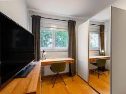 Hier finden sie wohnungen zum kaufen vieler immobilienportale und durch die einfache & schnelle wohnungssuche mit intuitiven filtermöglichkeiten ist das ziel traumwohnung. 3 Zimmer Wohnung Einbaukuche Stuttgart Wohnungen In Stuttgart Mitula Immobilien