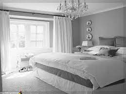 Bodenbeläge für ein schlafzimmer sind unter anderem teppichboden, moderne teppiche oder bettumrandungen. Schlafzimmer Ideen Grau Weiss
