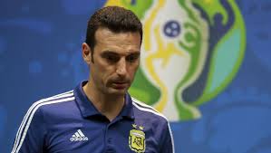 Jugaba como defensor y centrocampista. Lionel Scaloni Yakin Dengan Kualitas Timnas Argentina Jelang Laga Kontra Venezuela 90min