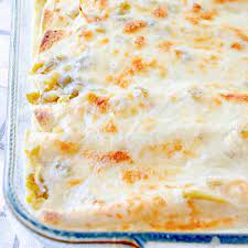 White Chicken Enchiladas Are Made With Flour Tortillas Shredded  gambar png