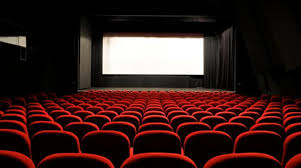 ΔΥΠA: Μετά τα εισιτήρια για θέατρο, δωρεάν εισιτήρια και για κινηματογράφο  | XΤΥΠΟΣ online