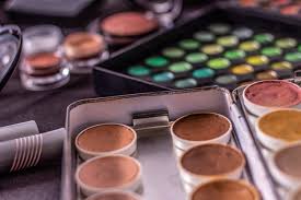 cosmetic raw materials makeup